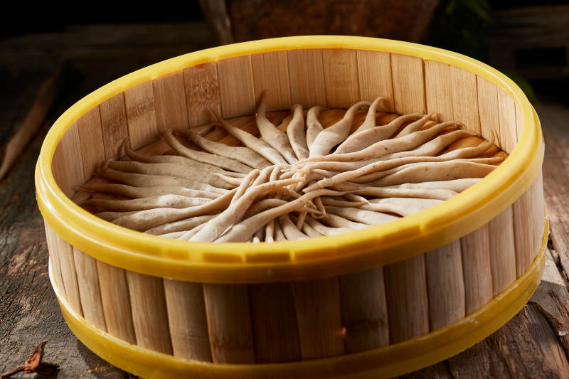 张家口坝上特色美食蒸莜面图片