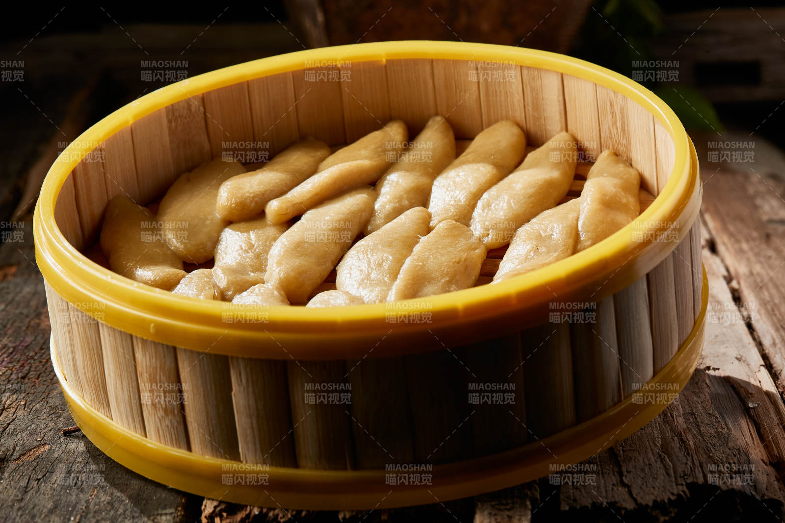 张家口坝上特色美食蒸莜面图片