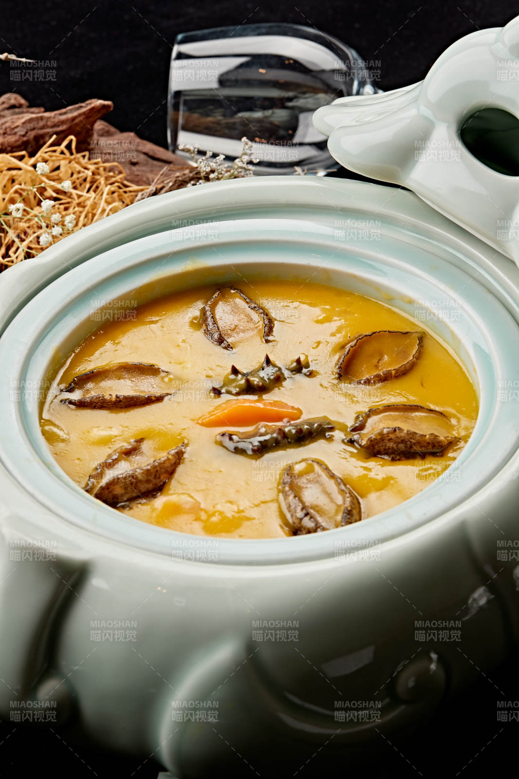 王府金米扣鲍鱼图片