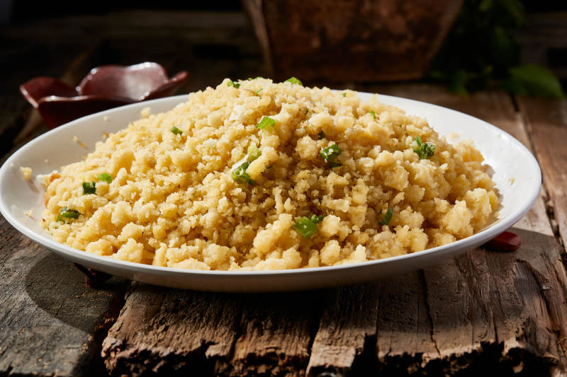 地方特色美食莜面炒傀儡图片