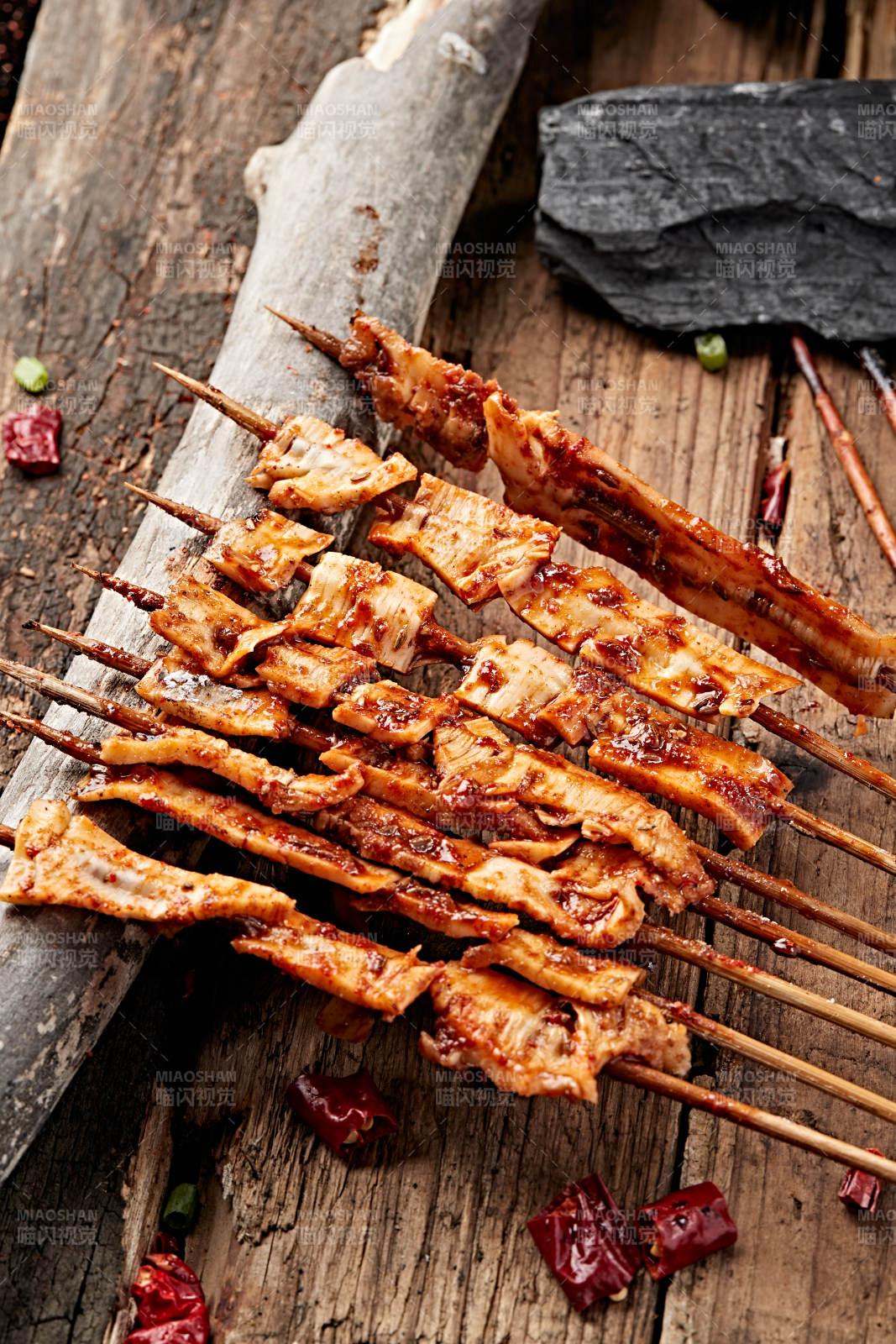 炭烤羊板筋图片