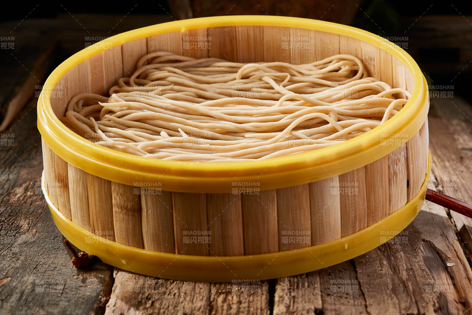 张家口坝上特色美食蒸莜面图片