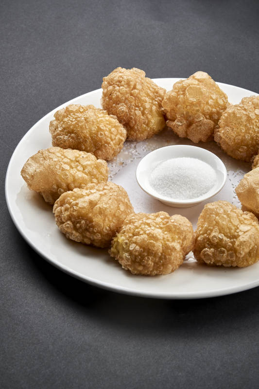 张家口地区张垣美食沾糖传统油炸黄糕图片