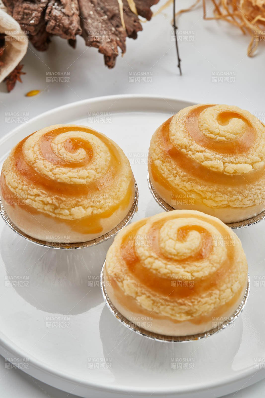 美味茶餐港式菠萝叉烧包图片