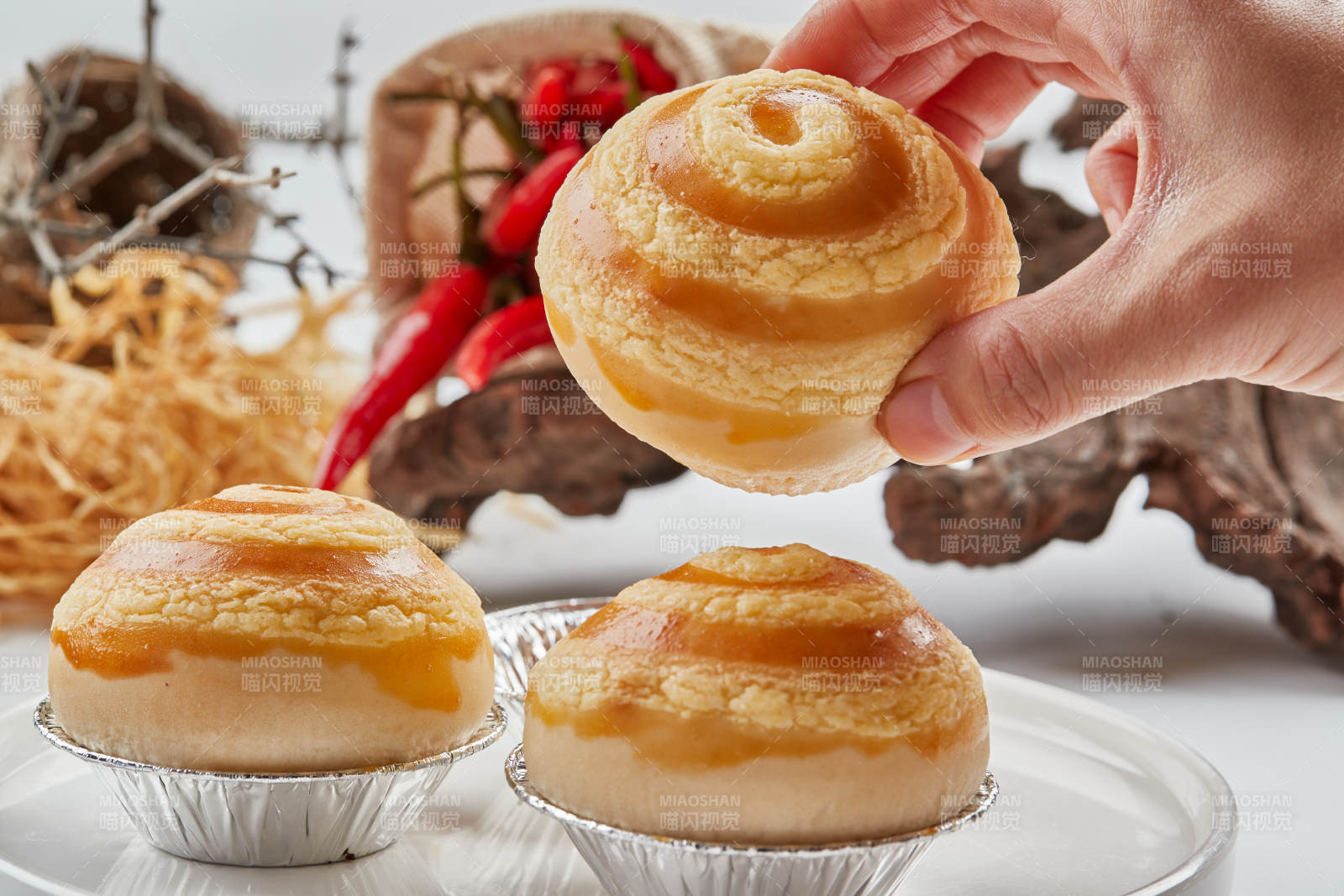 美味茶餐港式菠萝叉烧包图片