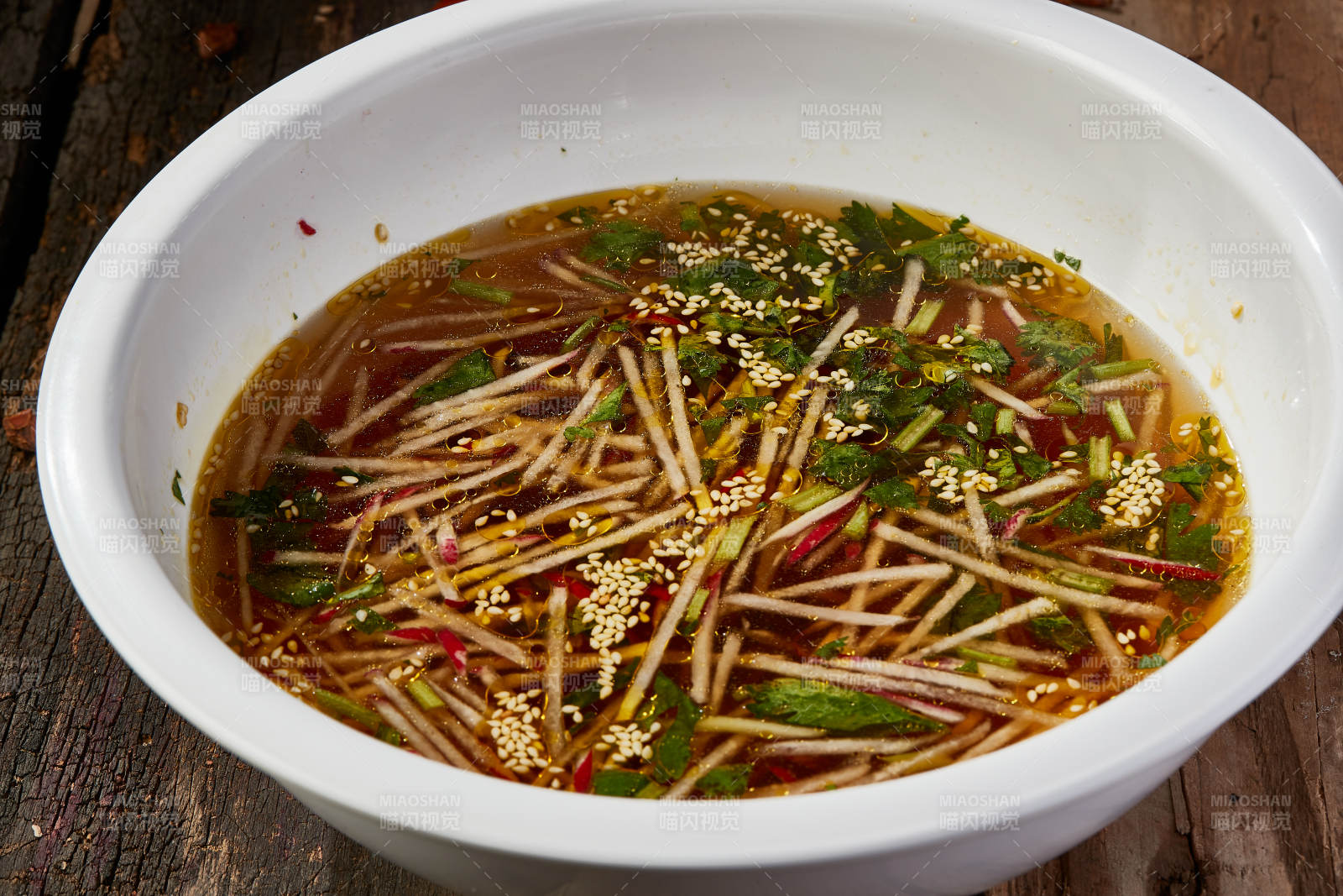 蘸莜面用的水萝卜丝香菜醋汤图片