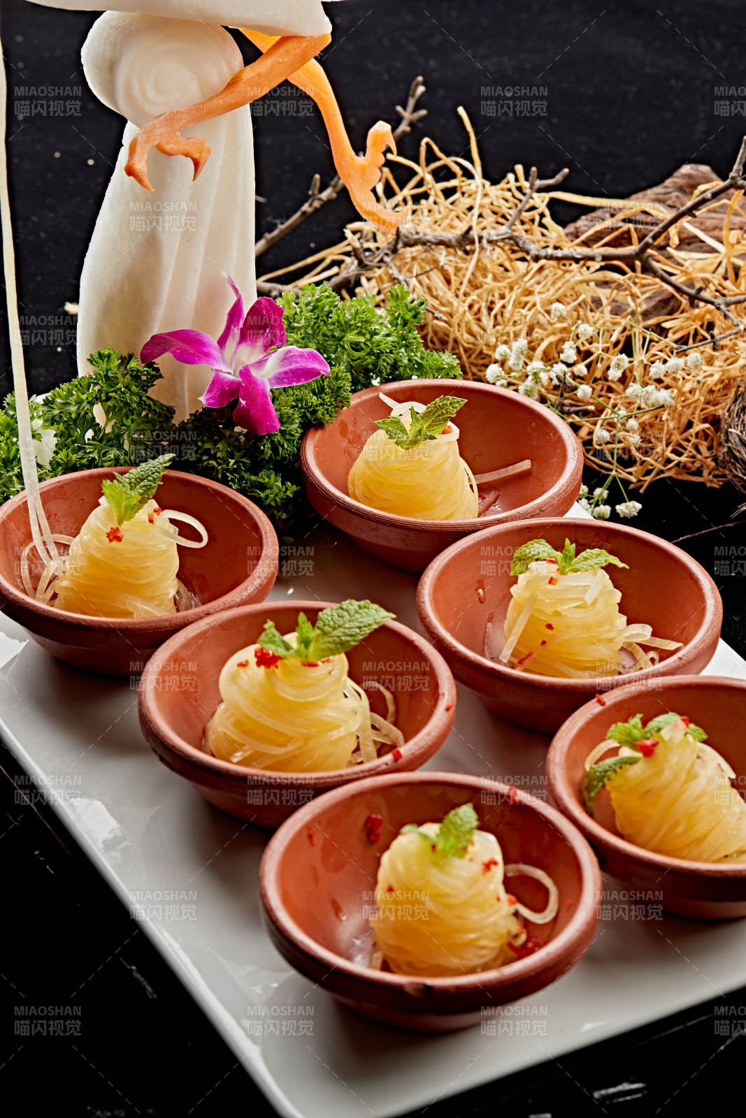 美味腌渍黄萝卜丝图片