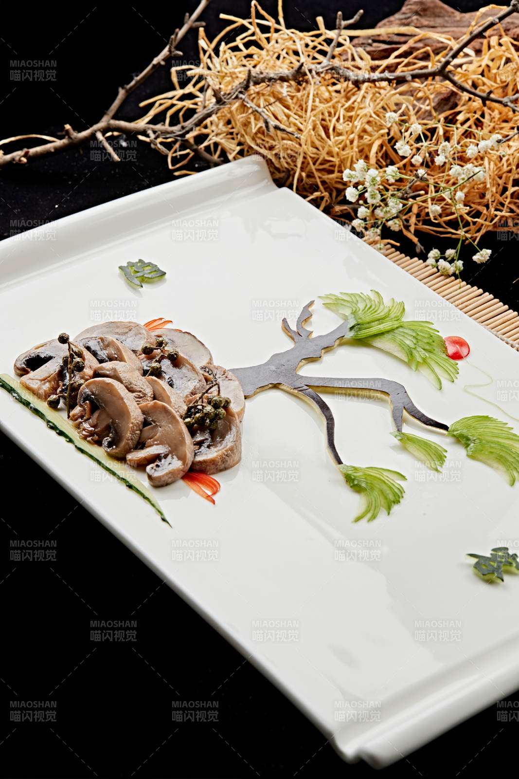 制作精美的艺术凉菜图片