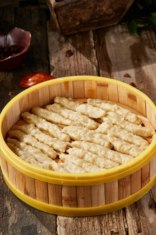 地方特色小吃莜面土豆鱼儿图片