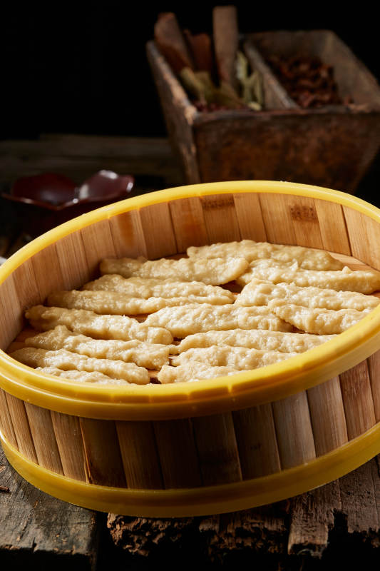 地方特色小吃莜面土豆鱼儿图片