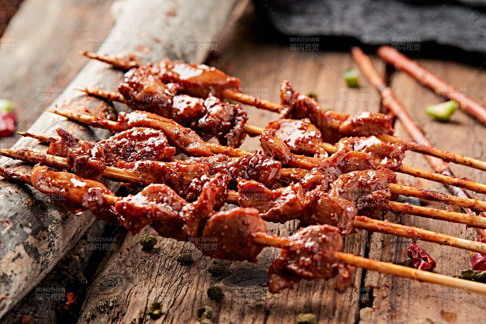炭烤美味鸡胗子图片