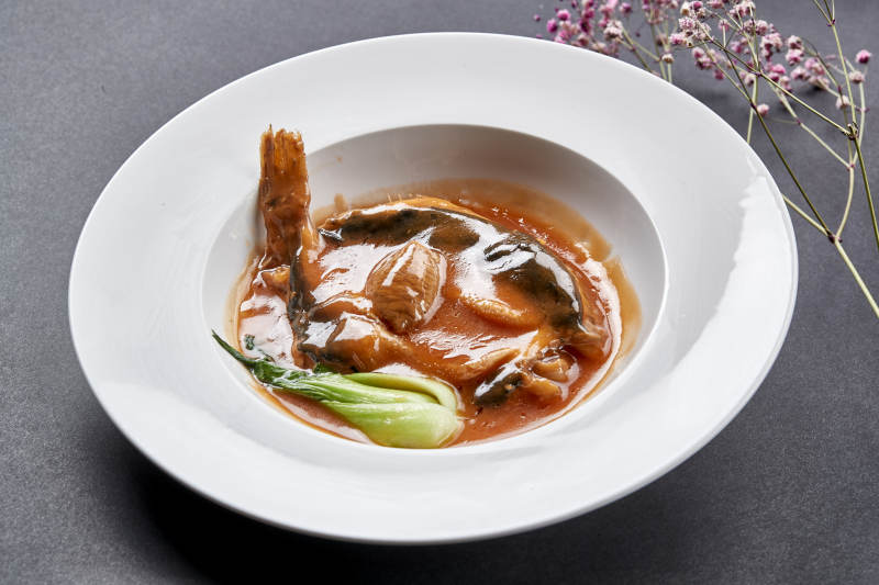 时尚位菜浓汤酱焖小河豚图片