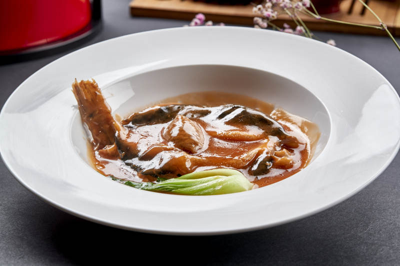 时尚位菜浓汤酱焖小河豚图片