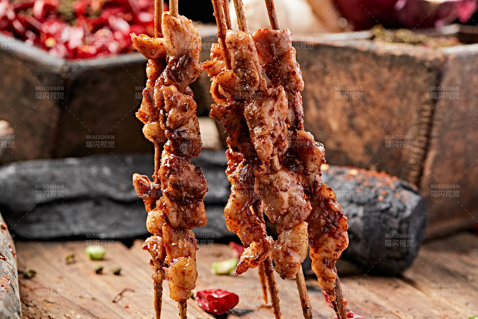 炭烤美味羊肉筋图片