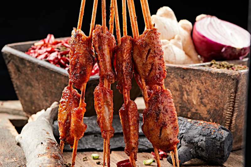 炭烤奥尔良口味鸡翅中图片