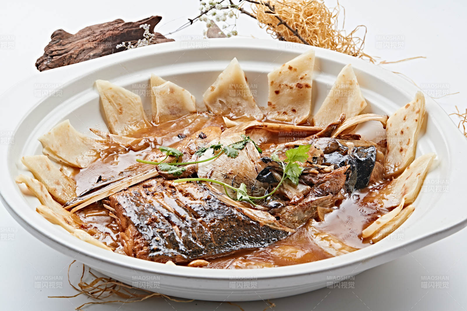 老北京鱼头泡饼图片