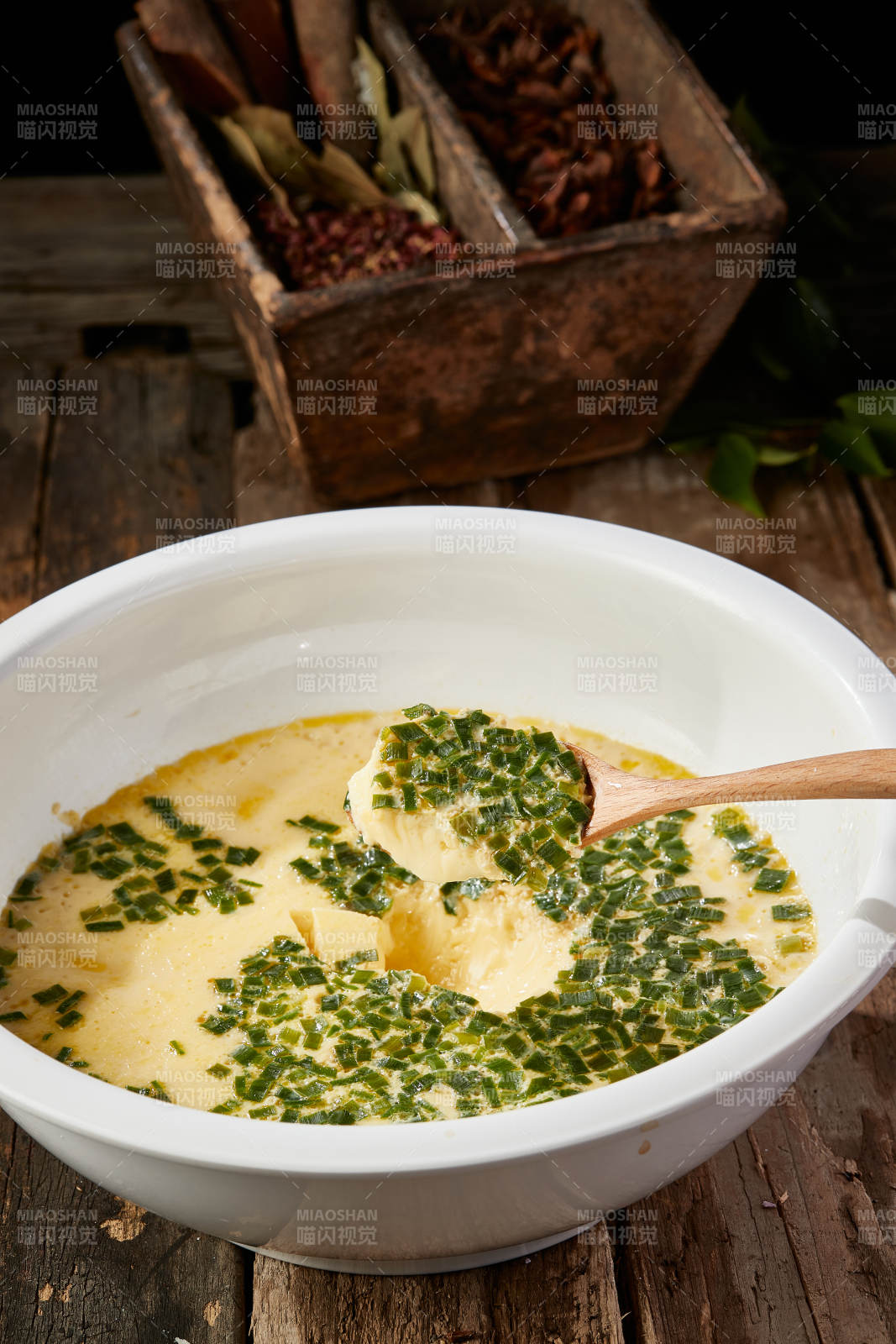 韭菜蒸水蛋图片