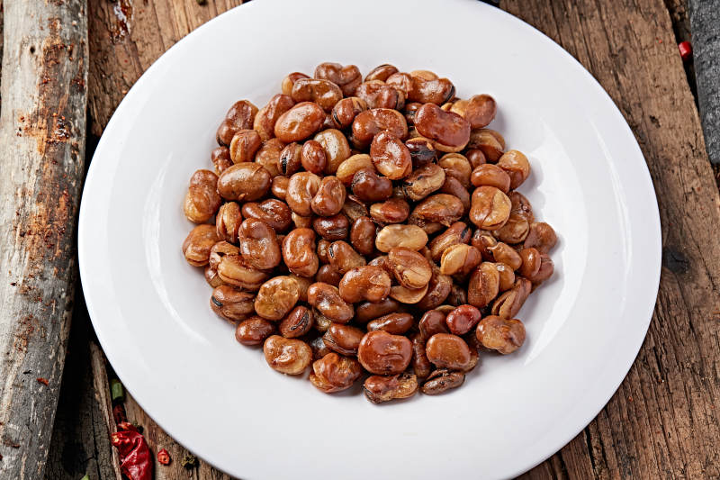 油炸兰花豆油炸蚕豆图片