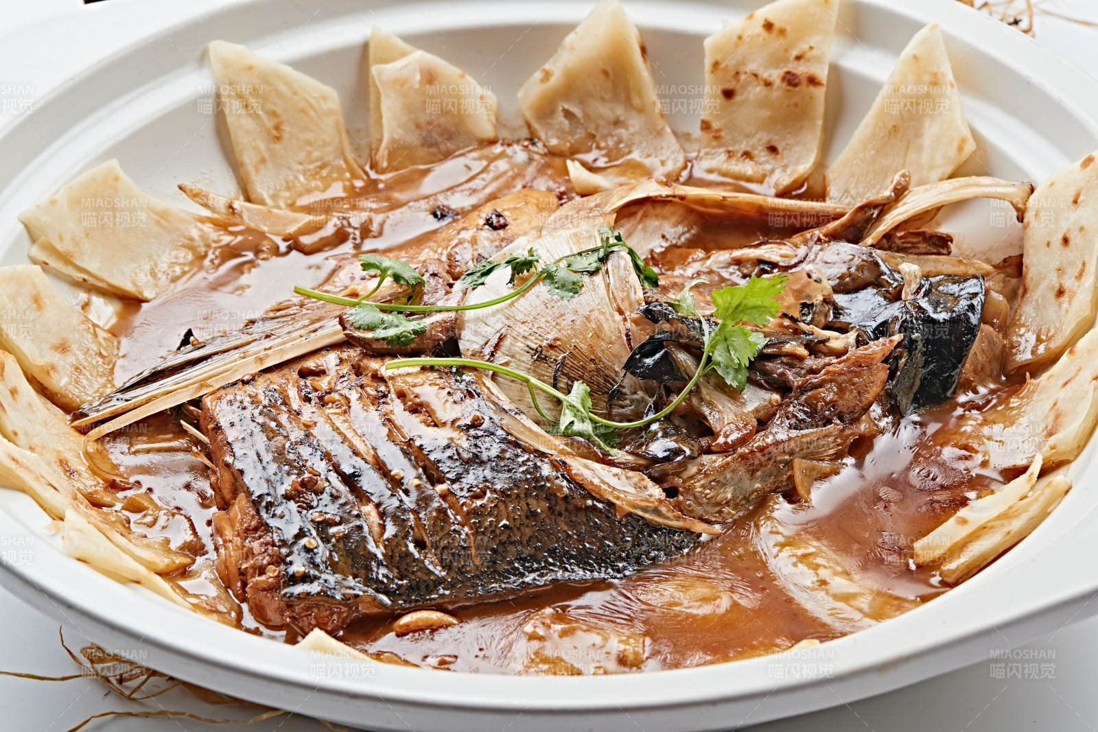 老北京鱼头泡饼图片