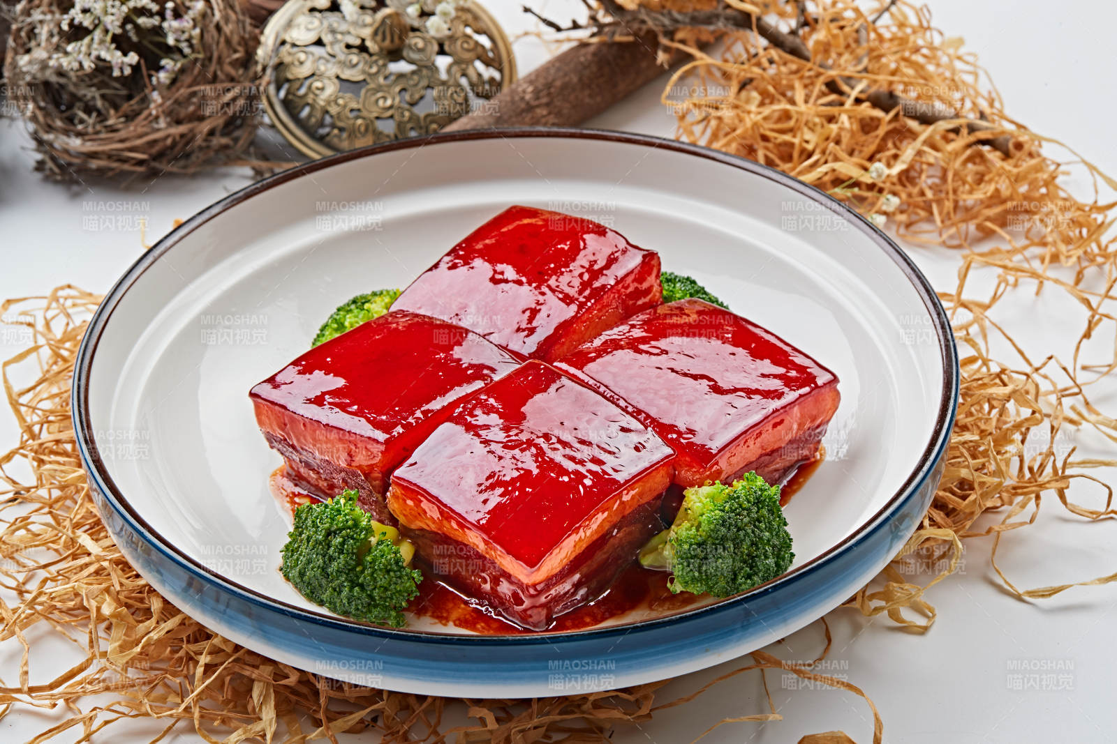 一品四方毛氏红烧肉图片