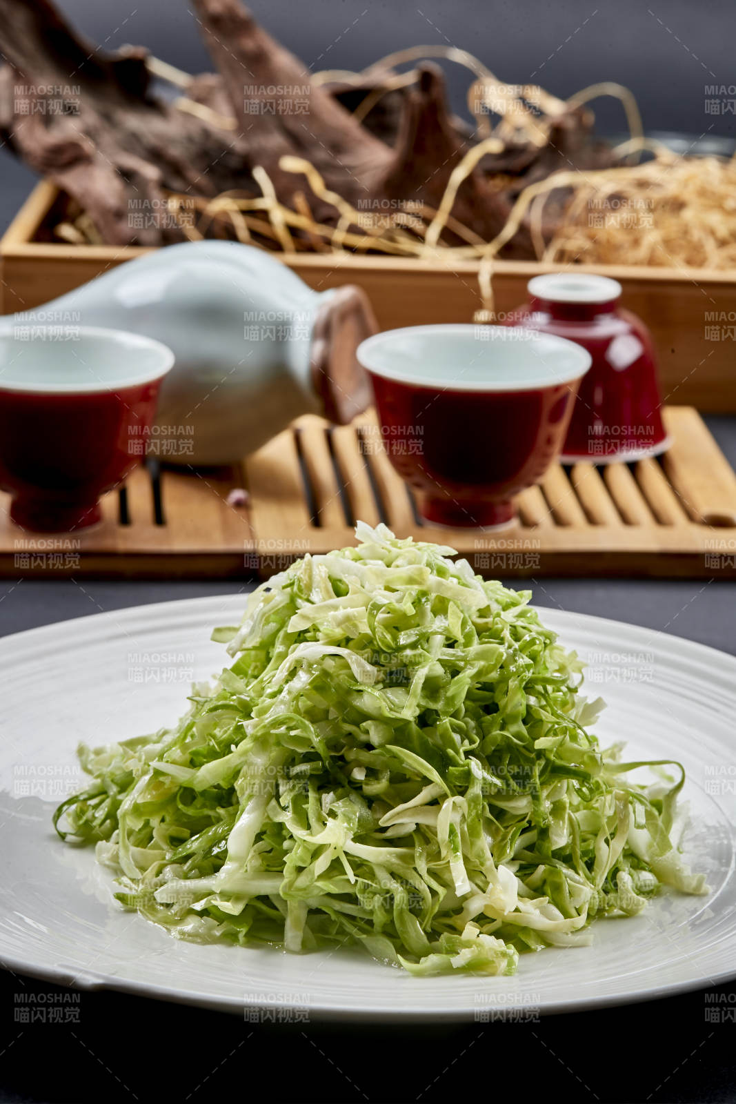 爽口白菜丝高汤凉拌图片