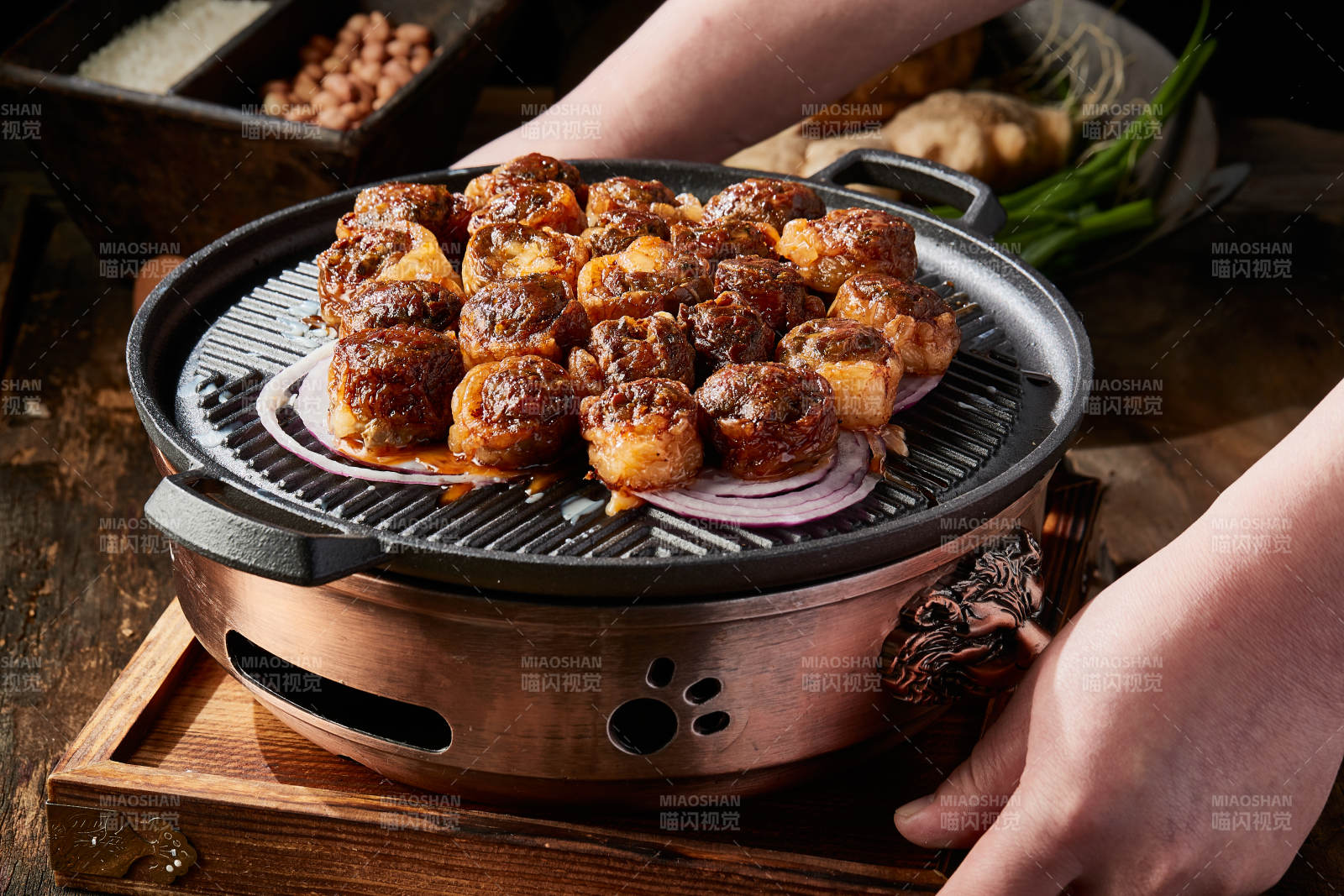 孜然铁板羊腰子图片