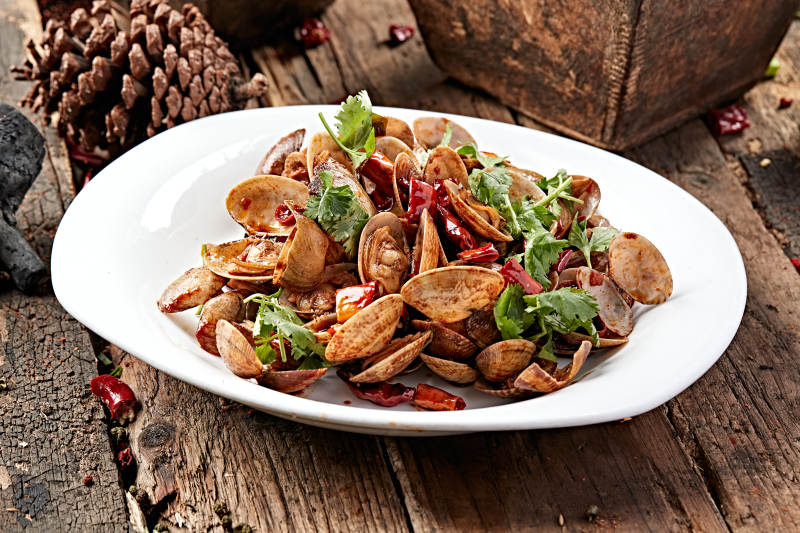 小海鲜辣炒花蛤图片