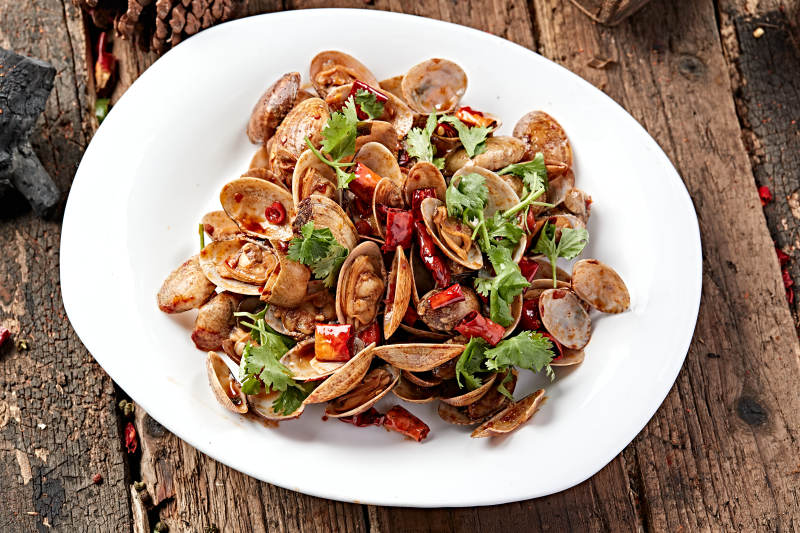 小海鲜辣炒花蛤图片