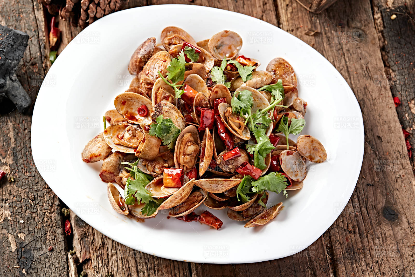 小海鲜辣炒花蛤图片