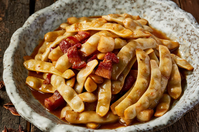 红烧肉炖豆角图片