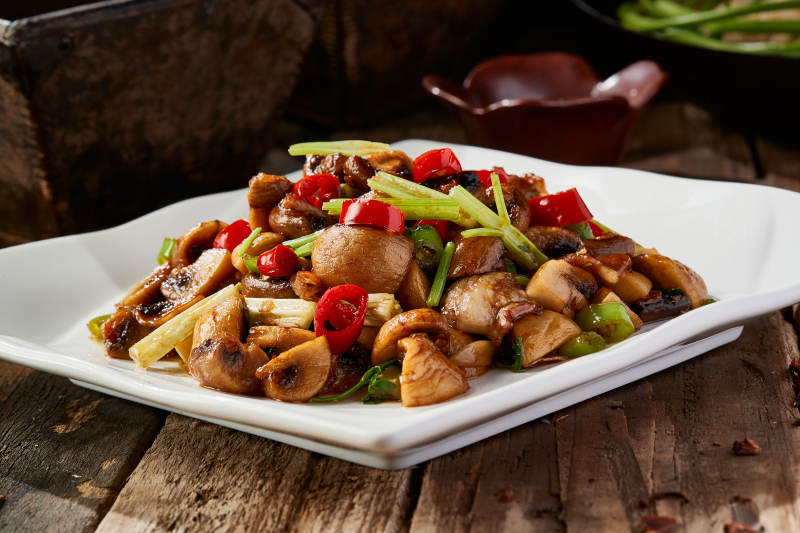 湘味小炒白口蘑图片