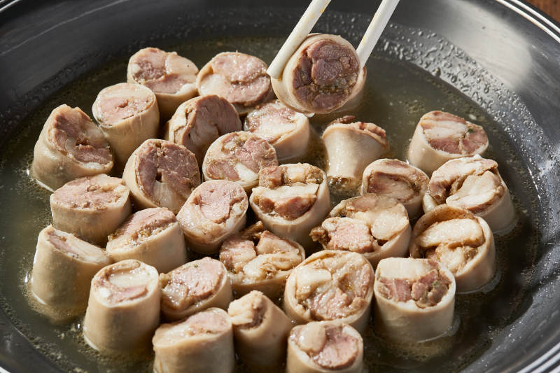 水煮传统蒙餐羊肉肠图片