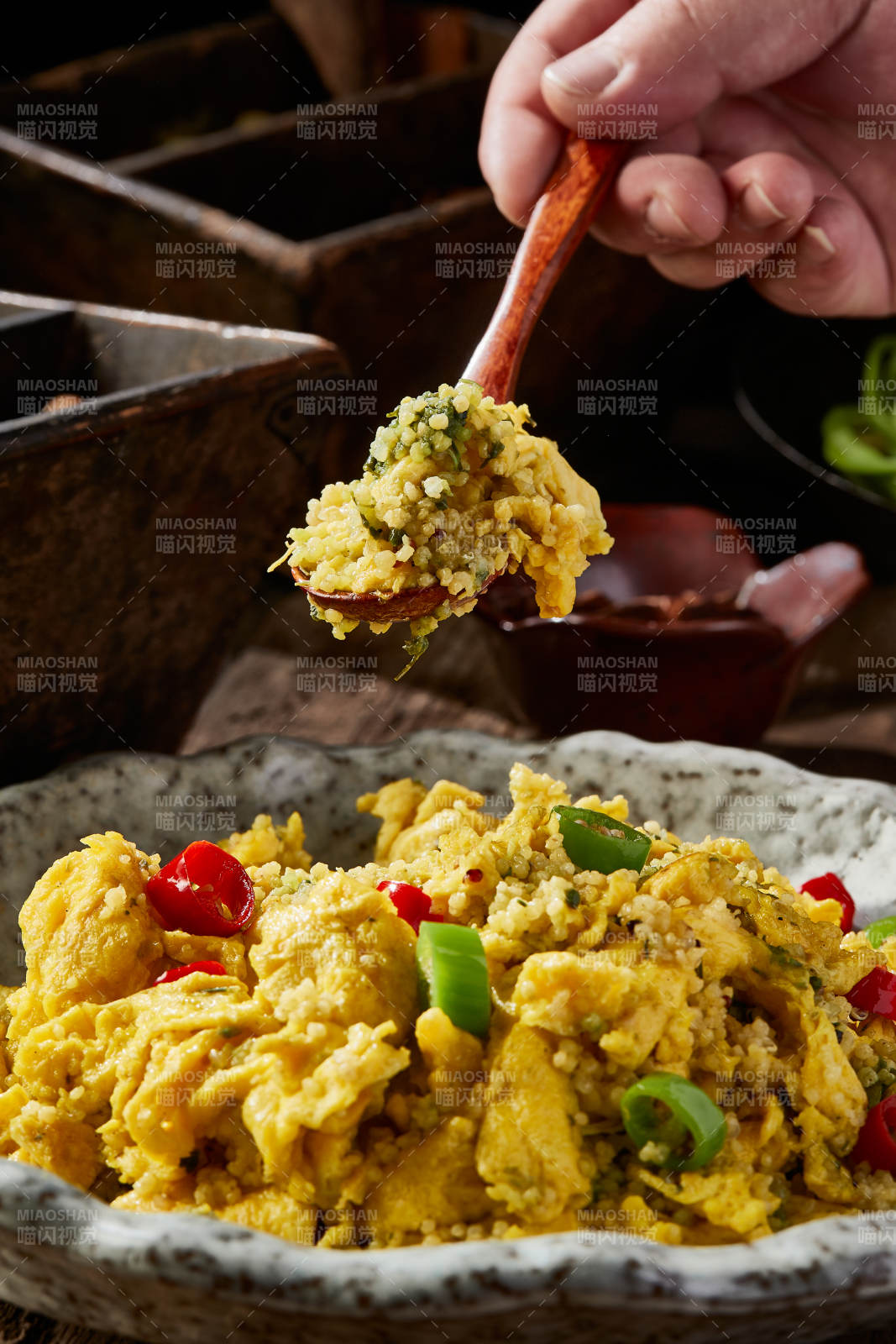 双脚小米炒鸡蛋图片