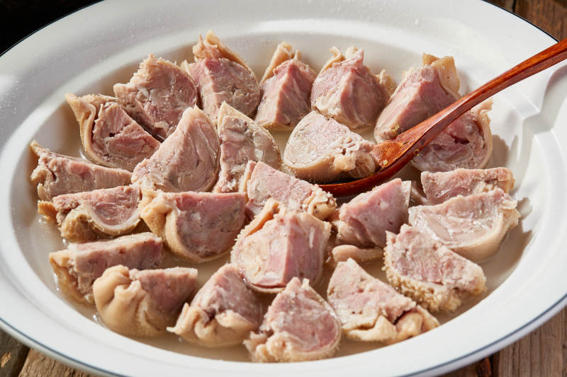 蒙餐水煮肚包肉图片