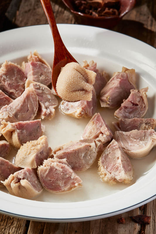 蒙餐水煮肚包肉图片