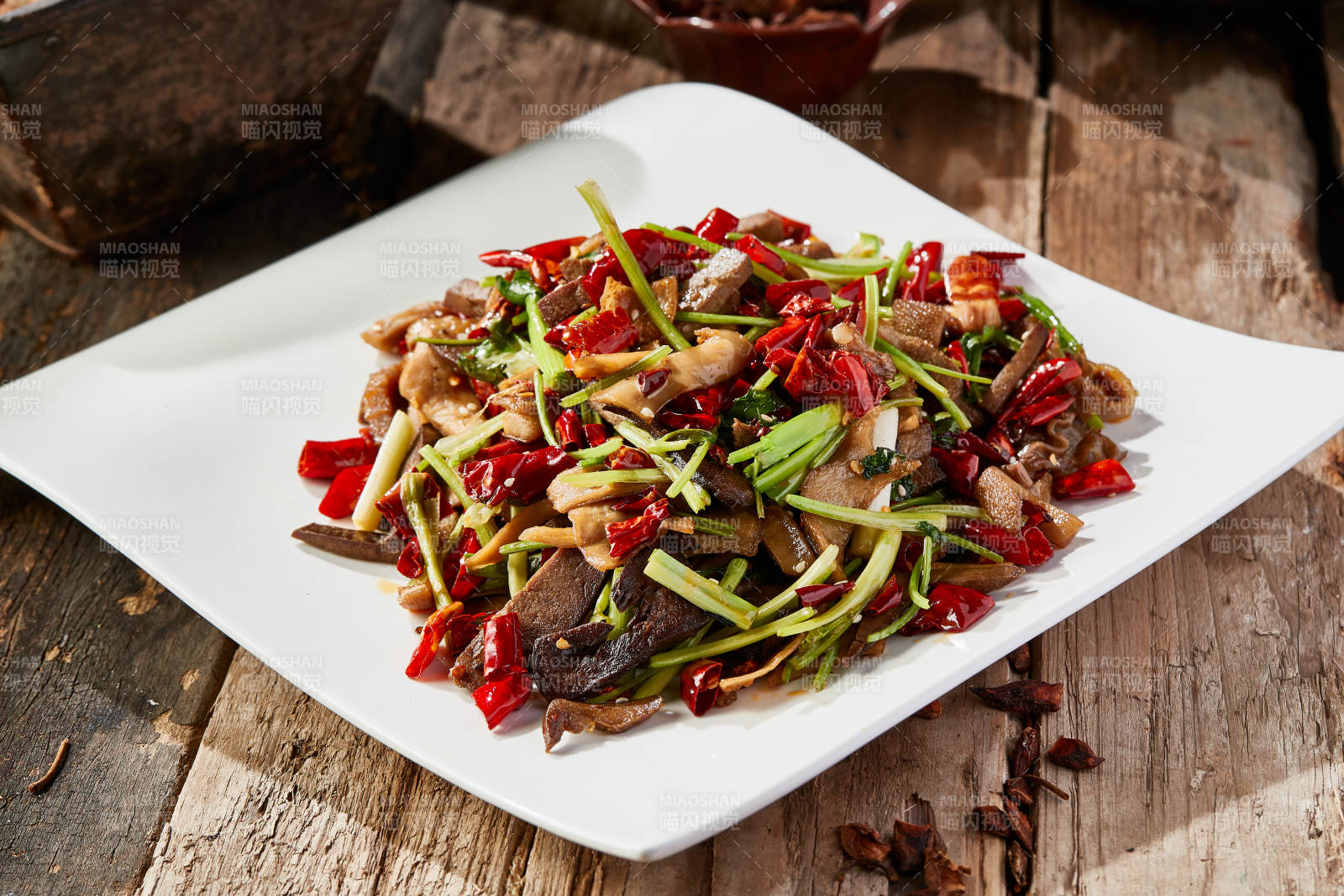 湘味腌笋小炒猪肝图片