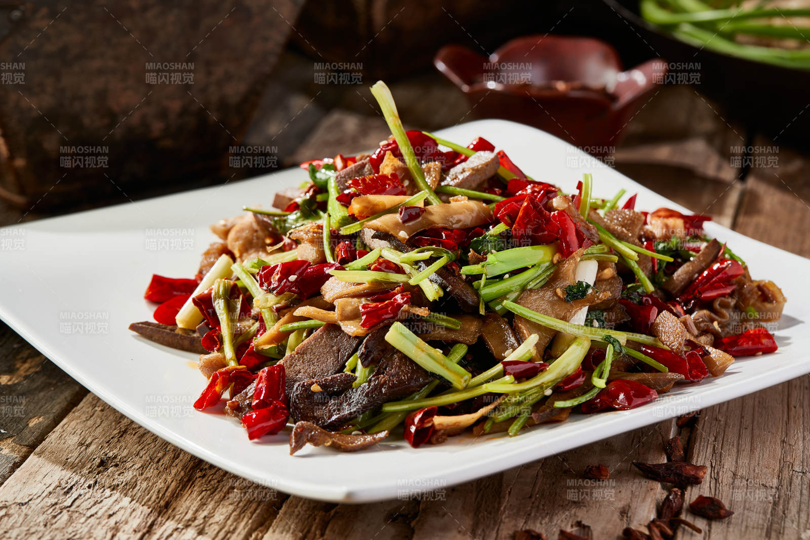 湘味腌笋小炒猪肝图片