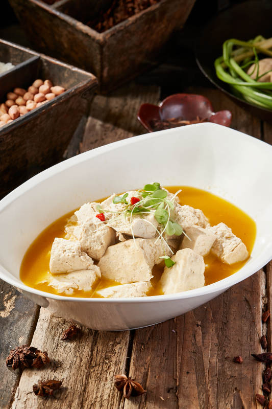 鲜鸡汤炖豆腐图片