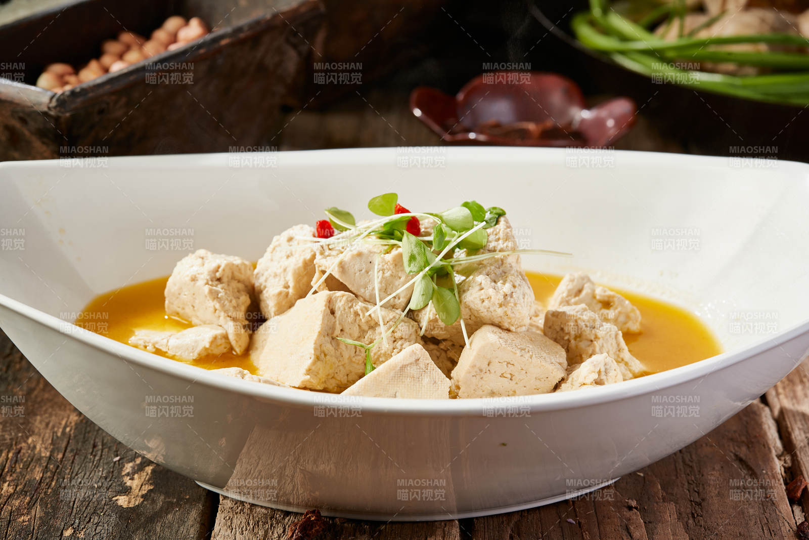 鲜鸡汤炖豆腐图片