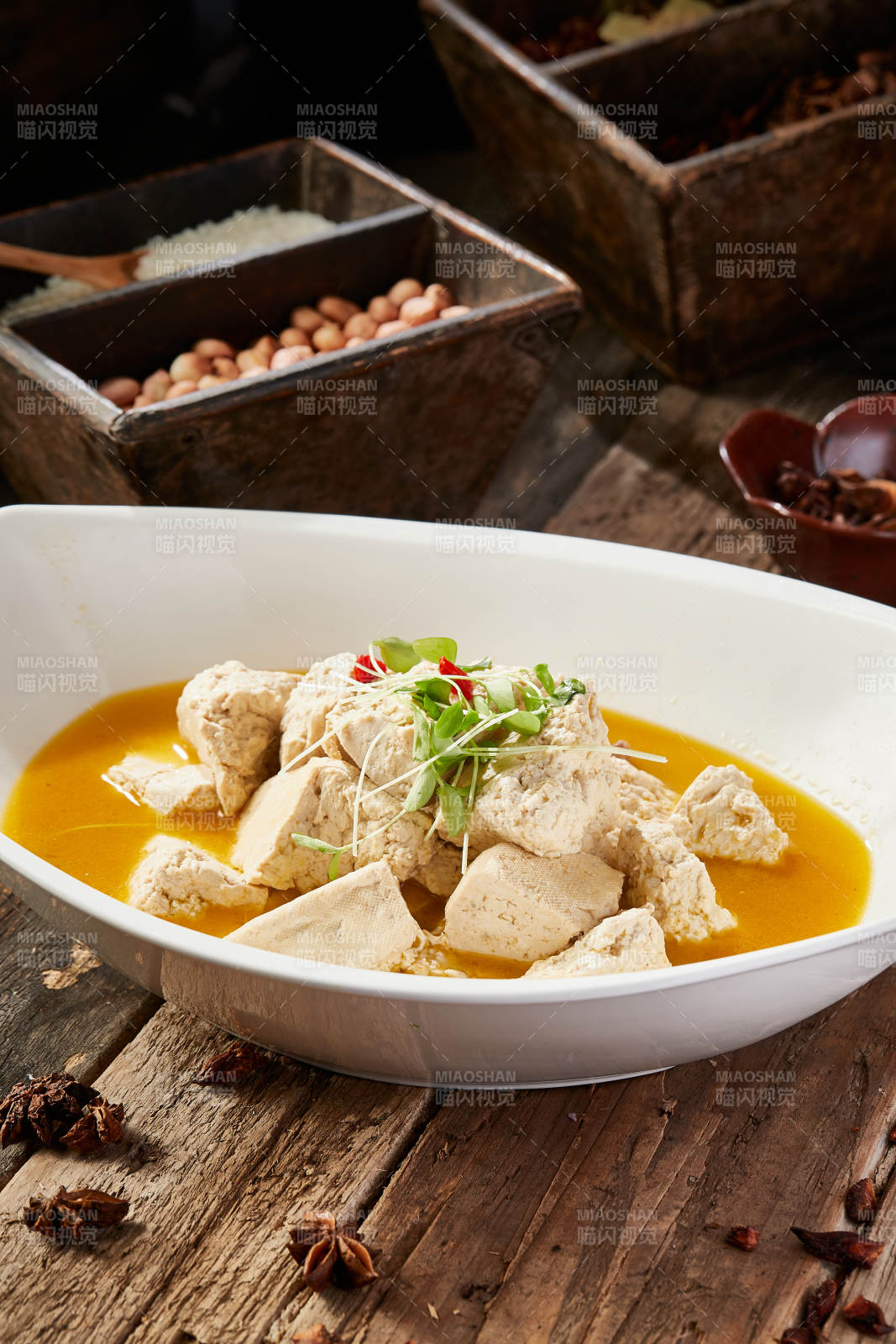 鲜鸡汤炖豆腐图片