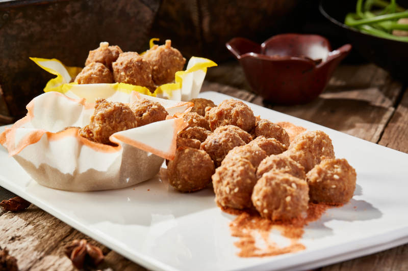 干炸香酥小丸子图片