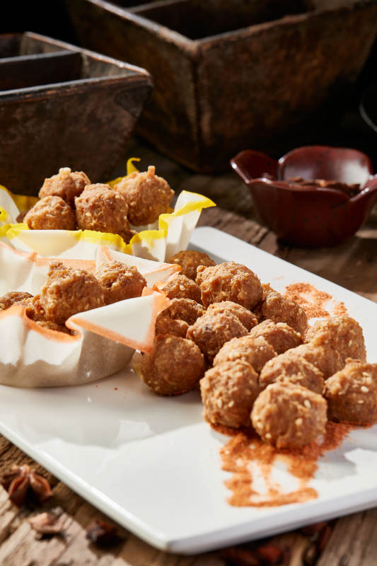 干炸香酥小丸子图片