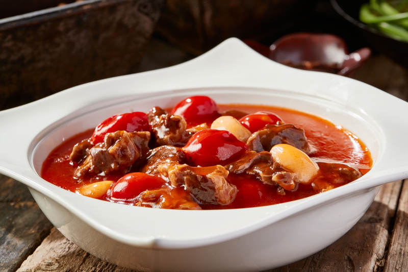 浓汤小番茄鸡佛炖牛腩图片