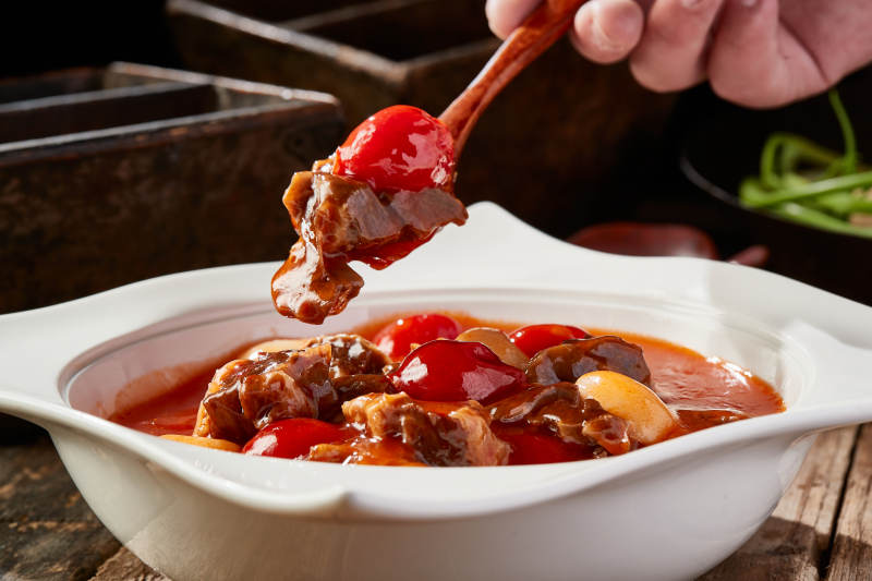 浓汤小番茄鸡佛炖牛腩图片