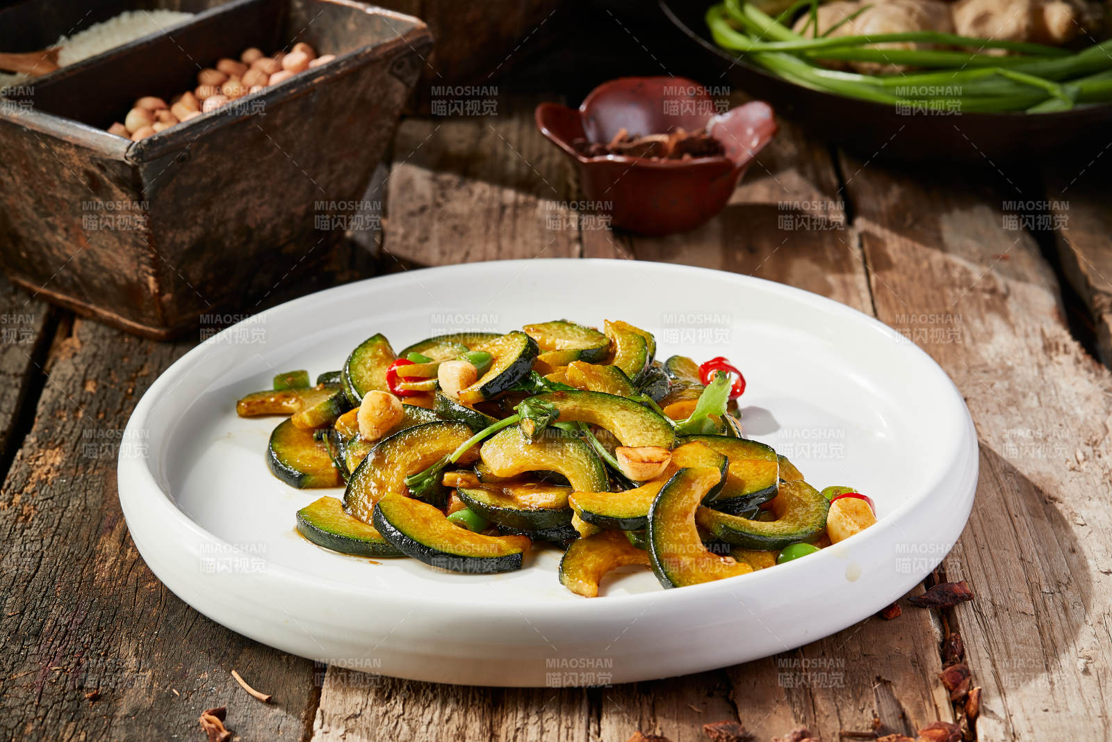 辣椒素炒蒜香迷你小南瓜片图片