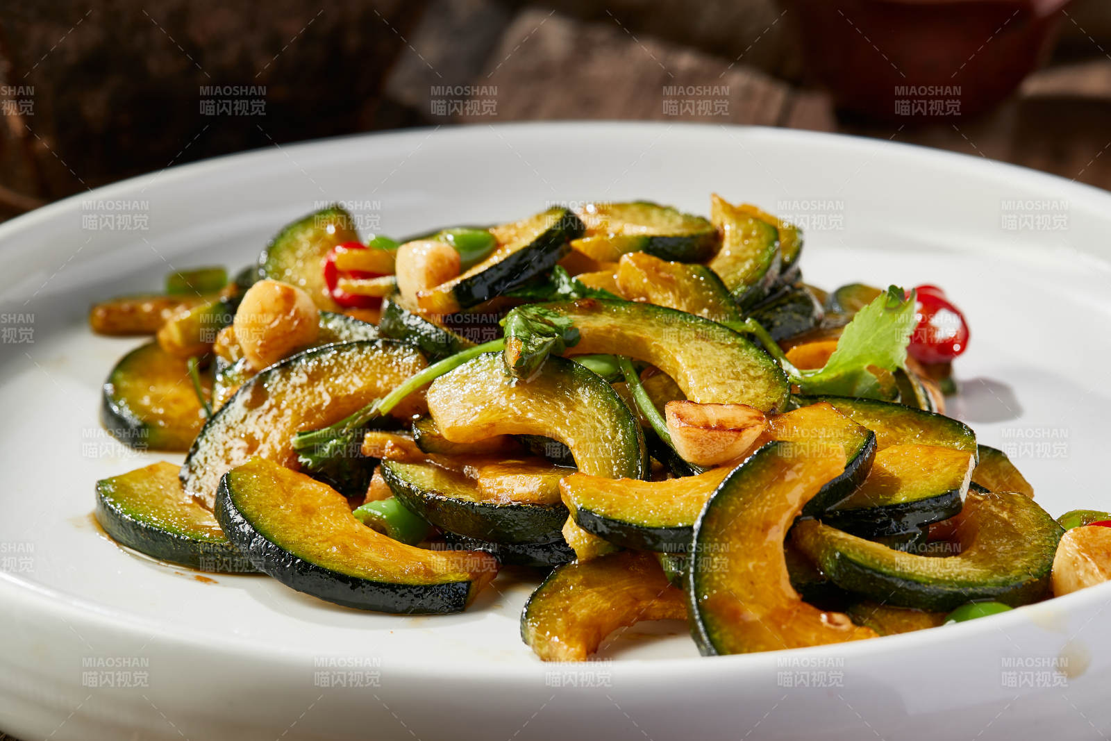 辣椒素炒蒜香迷你小南瓜片图片