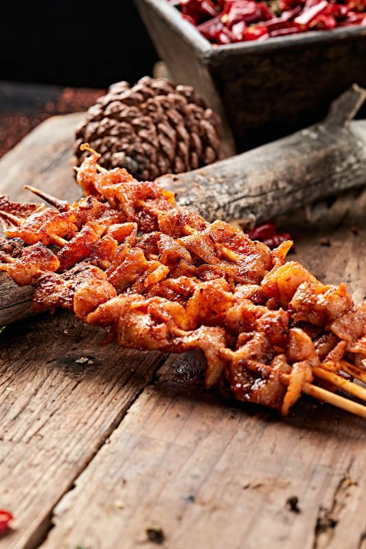 美味串烤鸡皮图片
