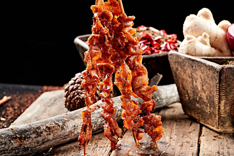 美味串烤鸡皮图片