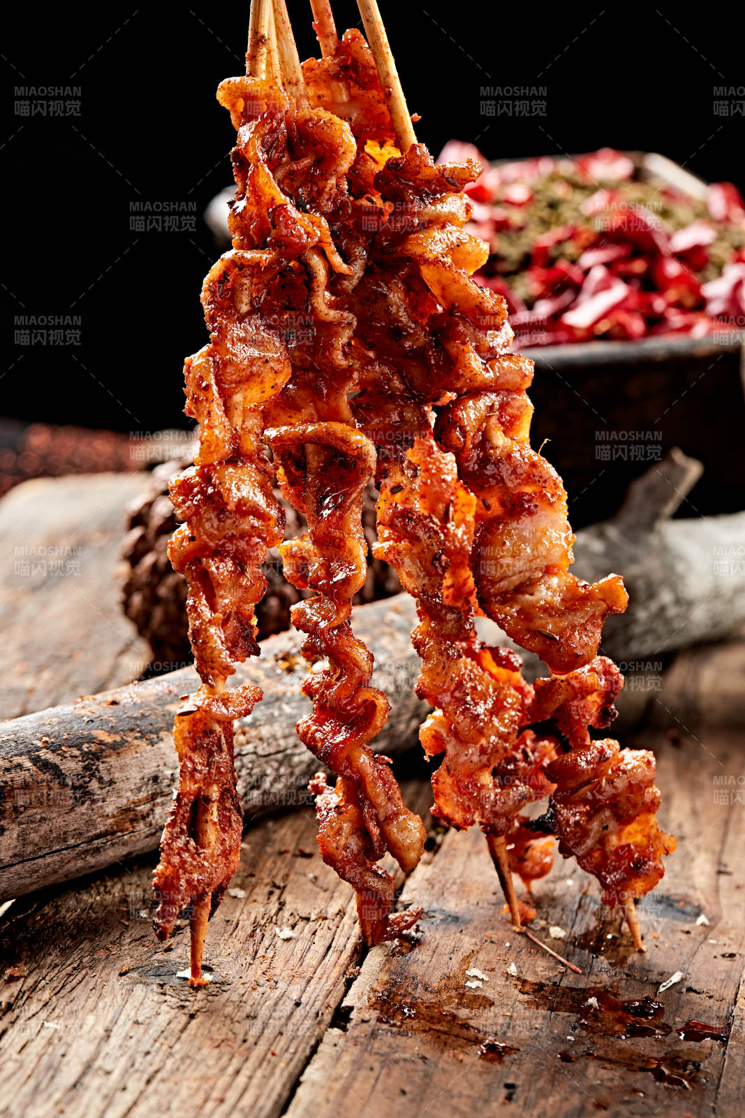 美味串烤鸡皮图片