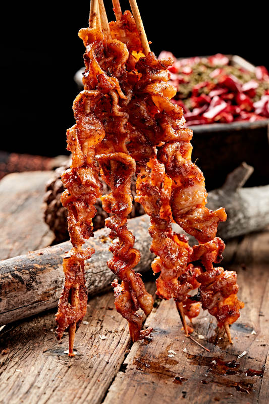 美味串烤鸡皮图片